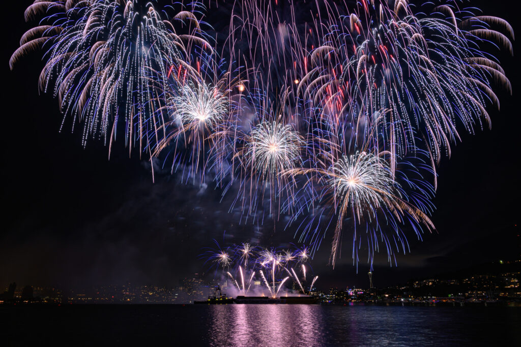 Seattle 4th of July Fireworks from Gas Works Park 2019
