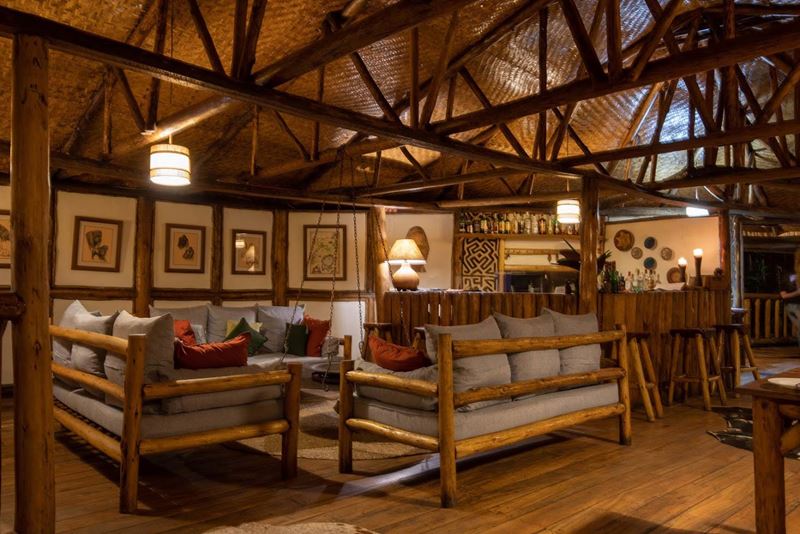 Bwindi lounge